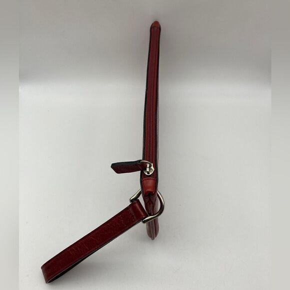 Pelle Studio Wilsons Italian Leather Unisex Wristlet Cherry Color - Picture 4 of 12